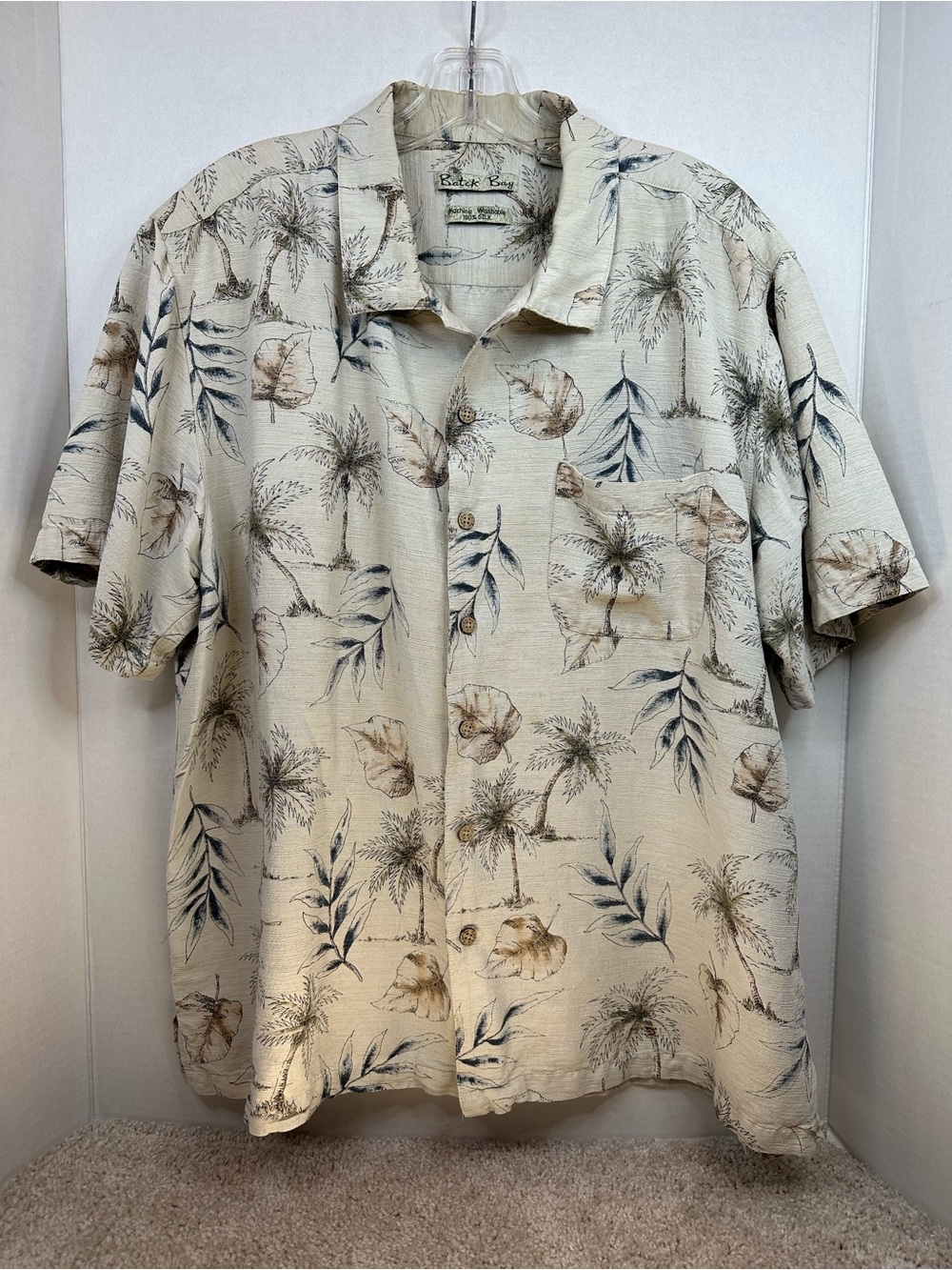 Men's Beige Tropical Print Short-Sleeve Button-Down Shirt, 100% Silk, size XL